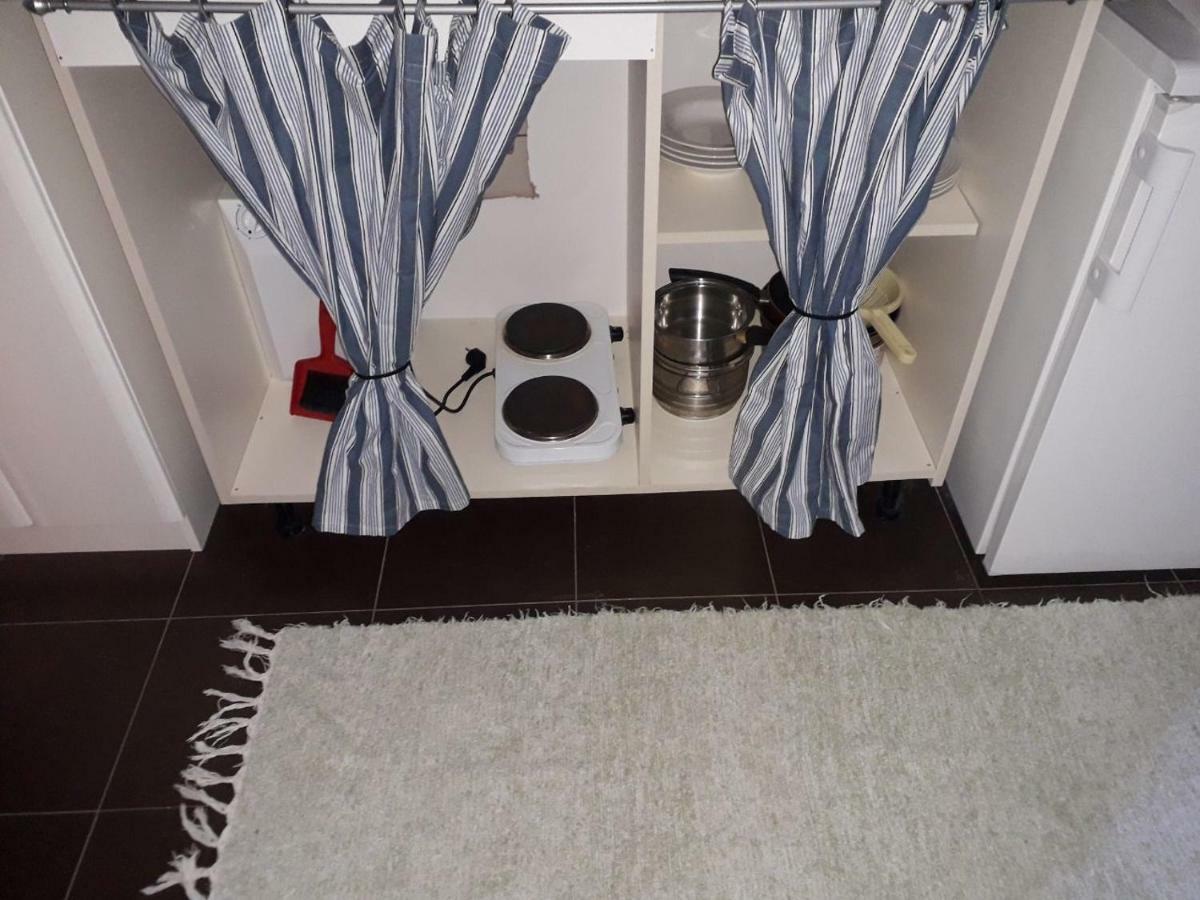 Apartmani Petrija Prčanj Esterno foto